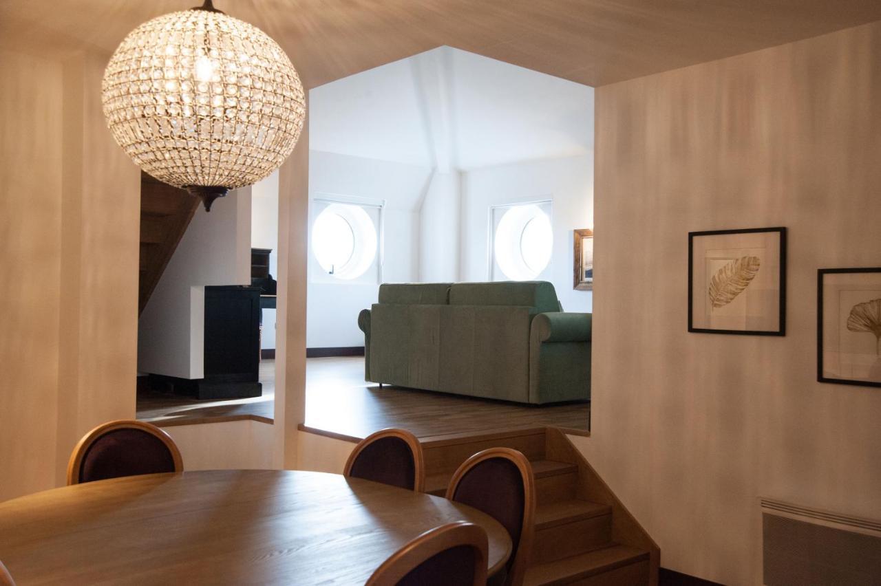 Residence De L'Arsenal Royal - Meubles De Tourisme 罗什福尔 外观 照片