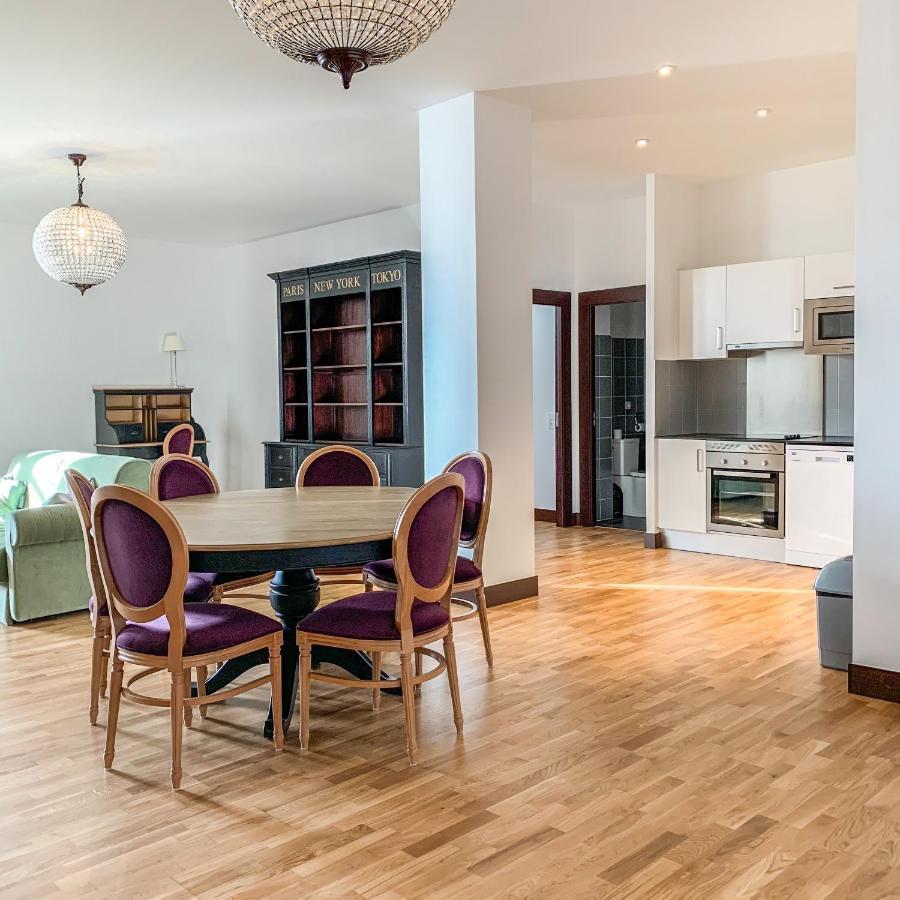 Residence De L'Arsenal Royal - Meubles De Tourisme 罗什福尔 外观 照片