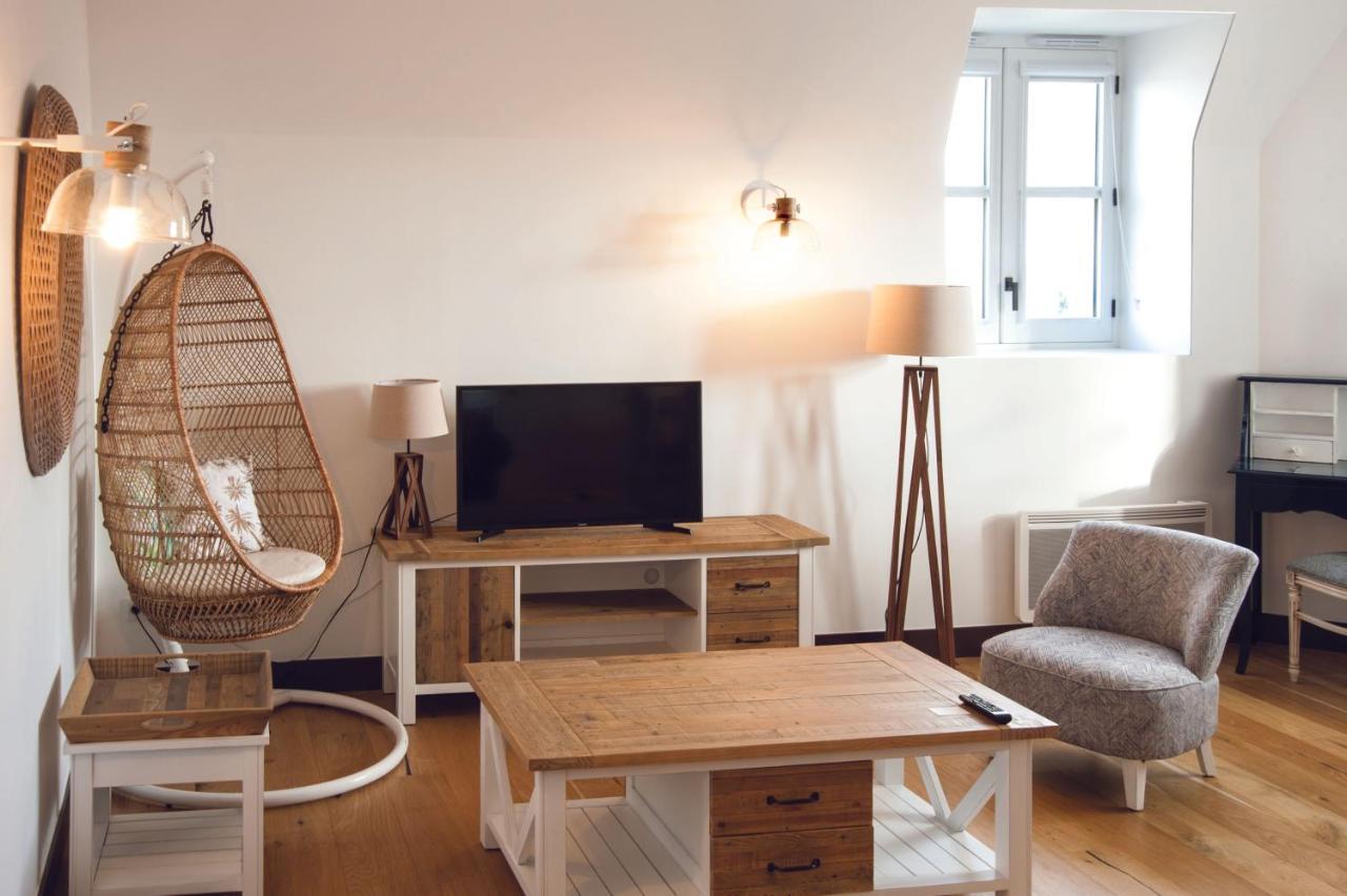Residence De L'Arsenal Royal - Meubles De Tourisme 罗什福尔 外观 照片